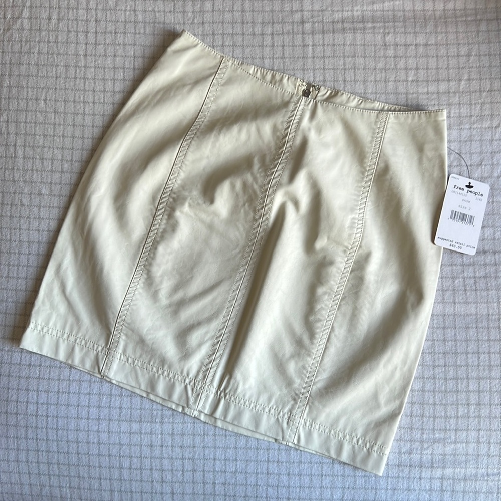 Free People White Faux Leather Mini Skirt size 2